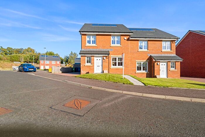 3 Bedroom Semi-Detached House For Sale In Loch Grove, Gartcosh, G69