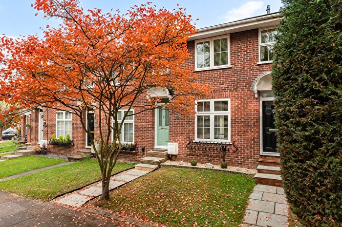 3 Bedroom Terraced House For Sale In Tanners Crescent, Hertford, Hertfordshire, SG13