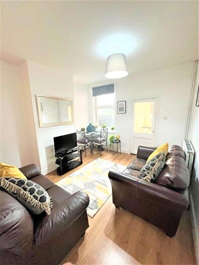 3 Bedroom Terraced House To Rent In Milton Street, Derby, DE22