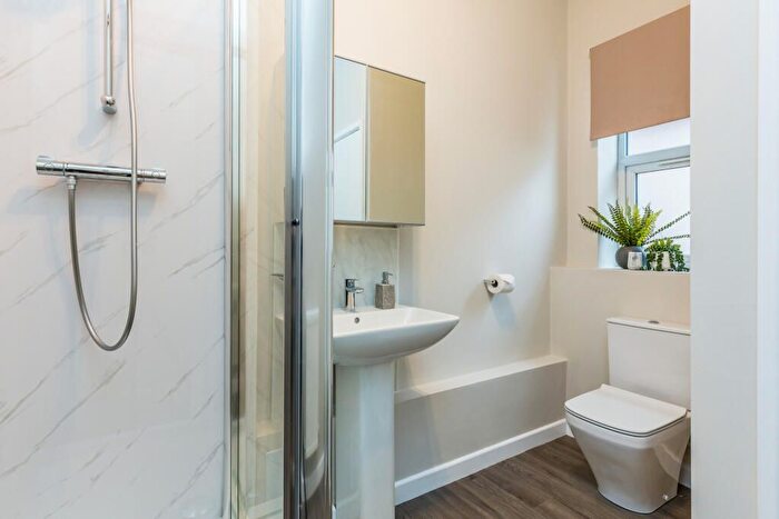 6 Bedroom Flat To Rent In West Parade, Lincoln, LN1