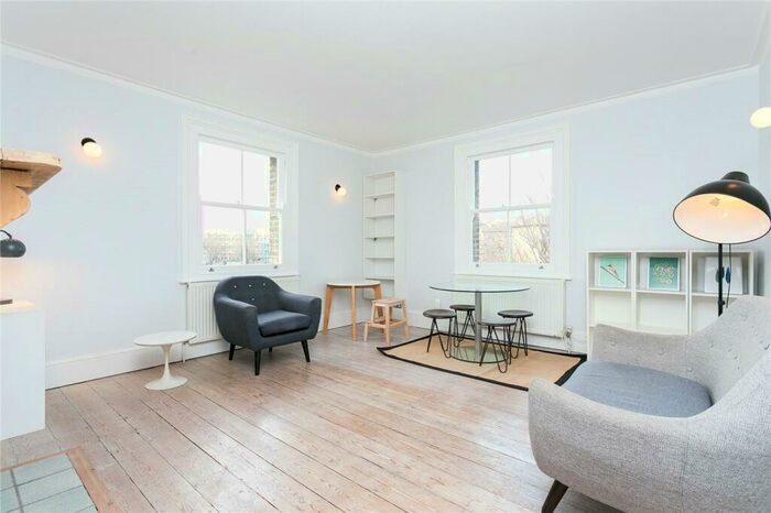 2 Bedroom Apartment To Rent In Graham Lodge, Cephas Street, London, E1