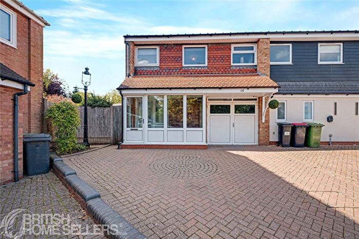 3 Bedroom End Terrace House For Sale In Orchard Close, Curdworth, Sutton Coldfield, Warwickshire, B76