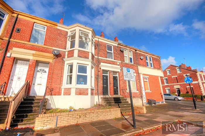 3 Bedroom Flat For Sale In Dinsdale Road, Newcastle Upon Tyne, NE2