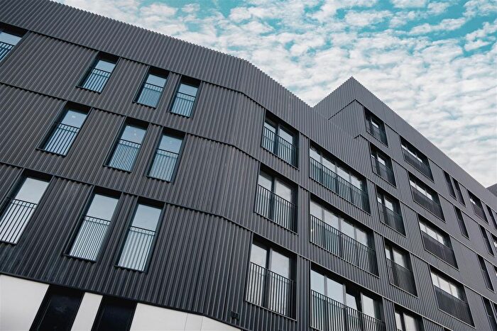 1 Bedroom Flat To Rent In Aire Lofts, Climate Innovation District, LS9