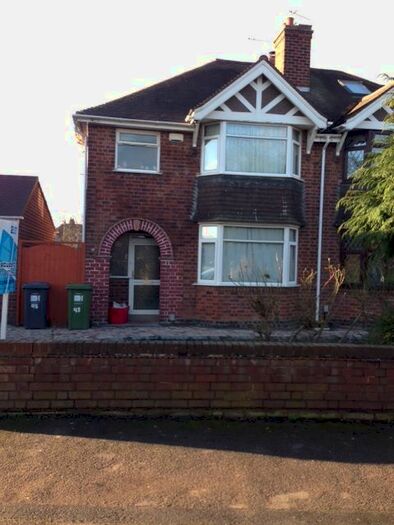 5 Bedroom Semi-Detached House To Rent In Alexandra Road, Leamington Spa, CV31