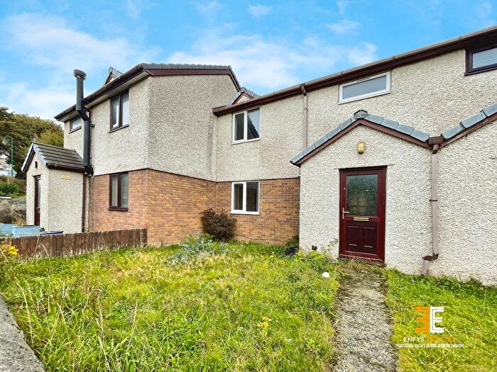 3 Bedroom Terraced House For Sale In Llys Sambrook, Penmaenmawr, LL34