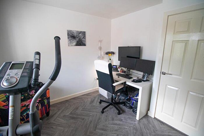 2 Bedroom Semi-Detached House For Sale In Riverside Drive, Stoneclough, Radcliffe, M26