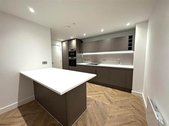 2 Bedroom Apartment To Rent In Port Street, Manchester, M1