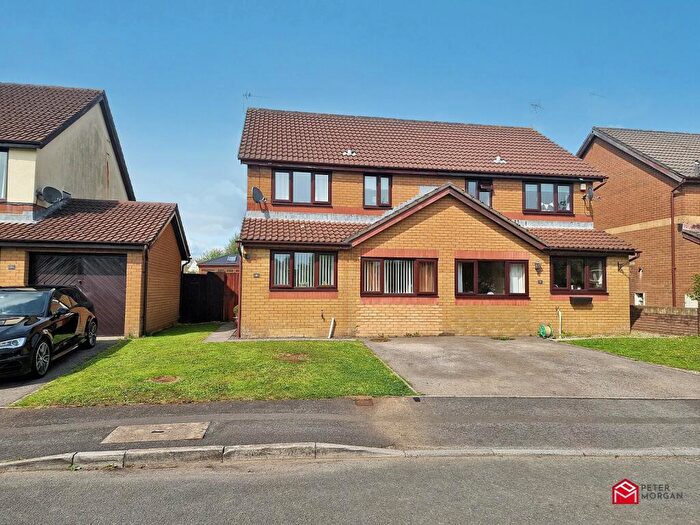 3 Bedroom Semi-Detached House For Sale In Pont Newydd, Pencoed, Bridgend, Bridgend County., CF35