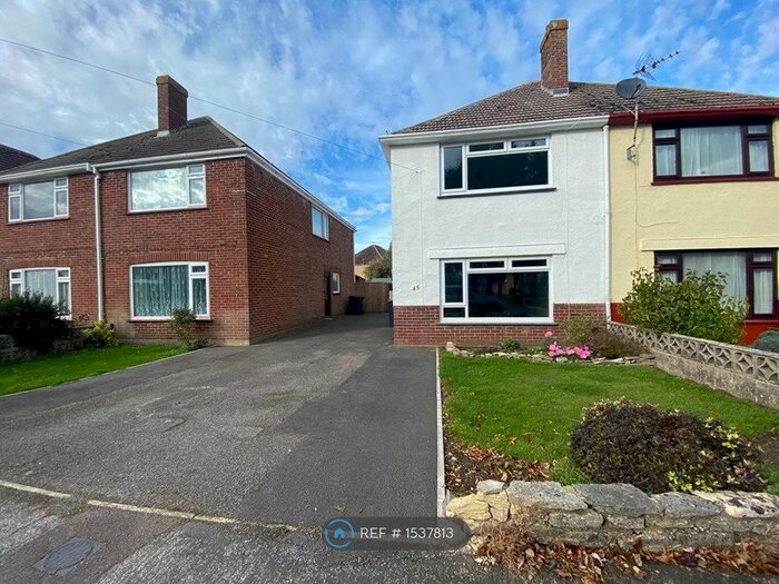 3 Bedroom Semi-Detached House To Rent In Stroud Lane, Christchurch, BH23