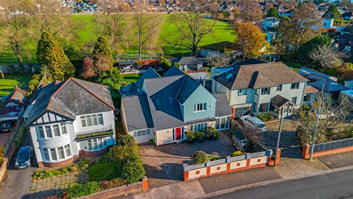 5 Bedroom Detached House For Sale In Lavernock Road, Penarth, CF64