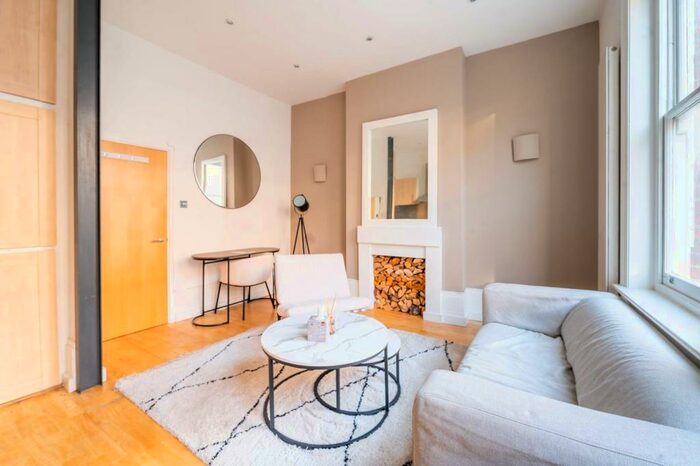 1 Bedroom Flat To Rent In Hildreth Street, Balham, London, SW12