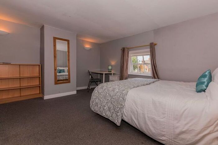 4 Bedroom Property To Rent In Love Lane, Canterbury, CT1