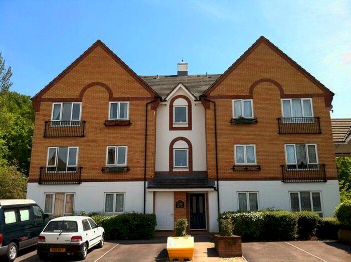 1 Bedroom Flat To Rent In Butlers Close, Crews Hole, Bristol, BS5