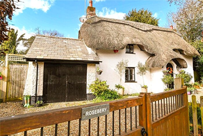 3 Bedroom Detached House For Sale In Durnstown, Sway, Lymington, Hampshire, SO41