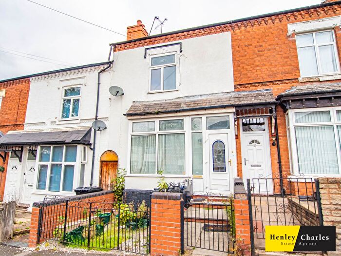 2 Bedroom Flat To Rent In Hunton Hill, Erdington, Birmingham, B23