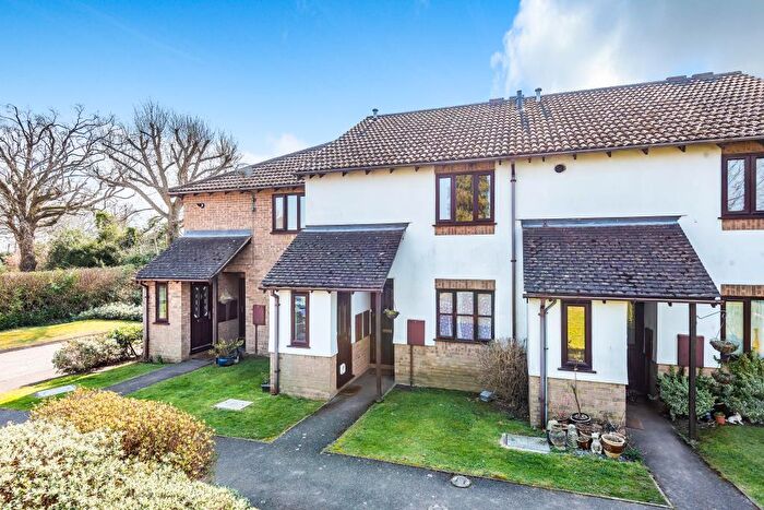 2 Bedroom Apartment To Rent In Little Greencroft, Chesham, HP5