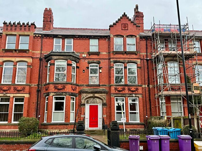 1 Bedroom Flat For Sale In Princes Avenue, Princes Park, Liverpool, L8