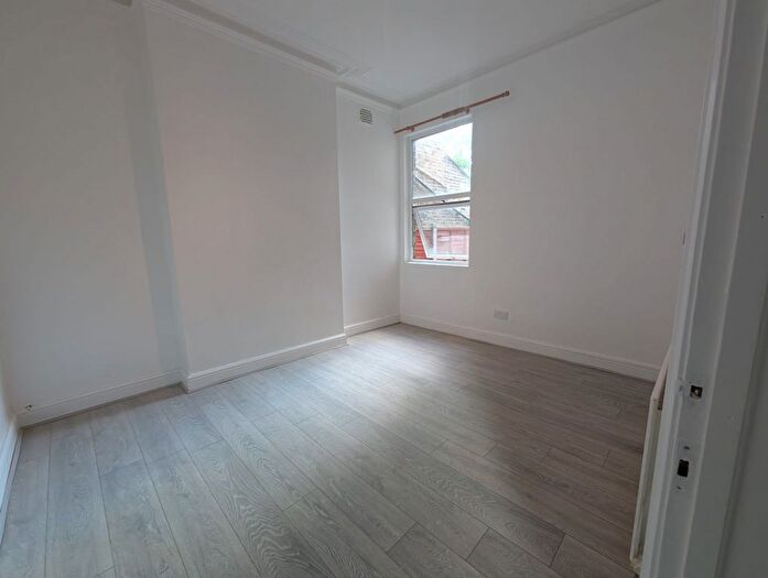 2 Bedroom Flat To Rent In Catford, SE6