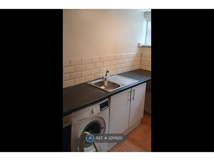 1 Bedroom Flat To Rent In Stoke Green, Coventry, CV3