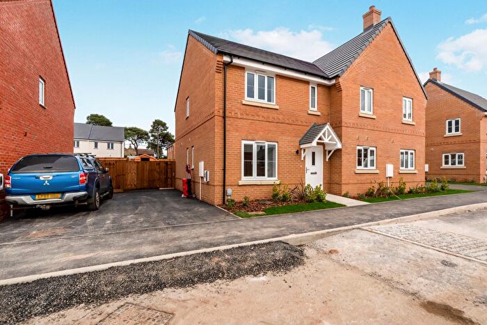 3 Bedroom Property To Rent In Violet Street, Lakenheath, IP27