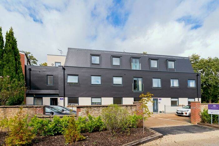 1 Bedroom Apartment To Rent In Godalming Town Centre, GU7