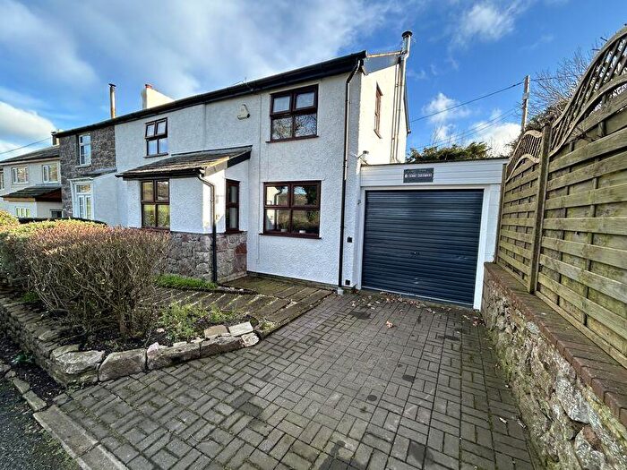 3 Bedroom Cottage For Sale In Dolwen Road, Llysfaen, LL29