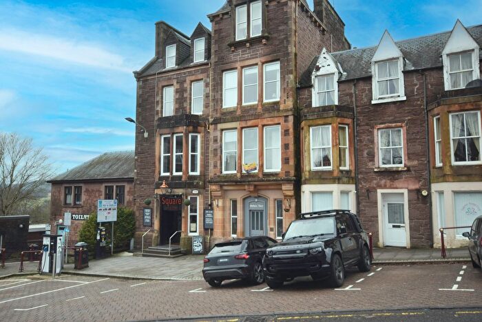 2 Bedroom Flat For Sale In Flat A Strathearn Towers, James Square, Crieff, PH7