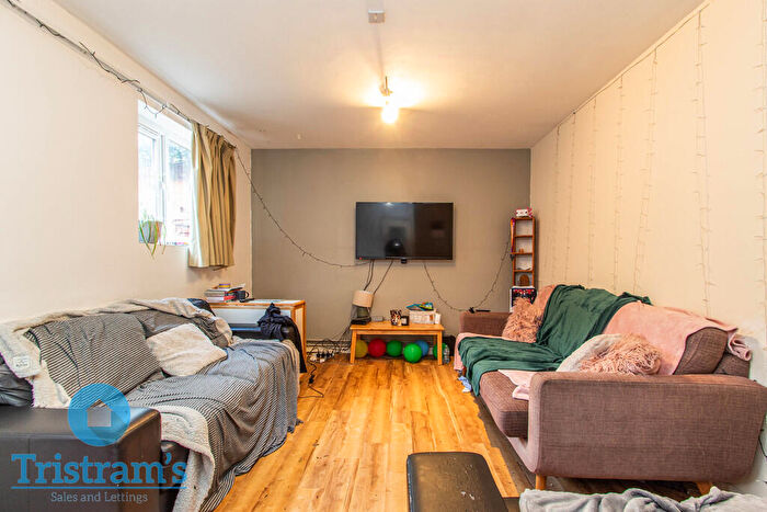 7 Bedroom Flat To Rent In Annesley Grove, Arboretum, NG1