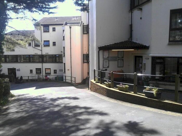 1 Bedroom Flat To Rent In Combe Bank, Lindthorpe Way, Brixham, TQ5