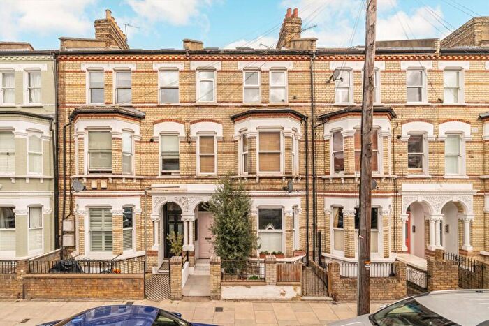 2 Bedroom House For Sale In Sangora Road, St. John's Hill, SW11