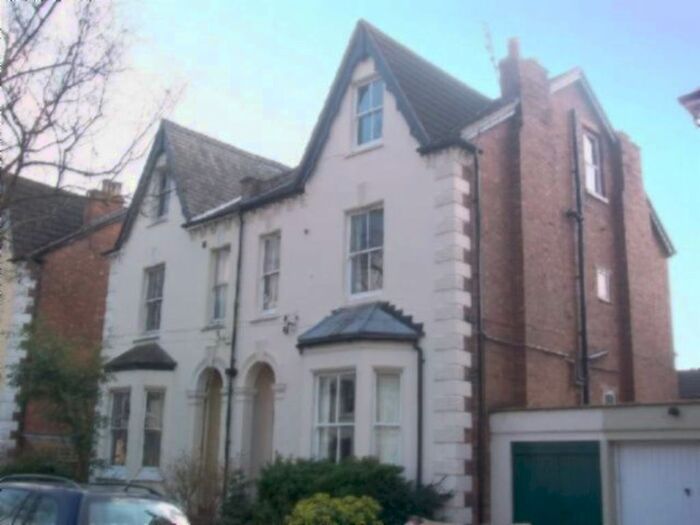 1 Bedroom Flat To Rent In St. Marys Crescent, Leamington Spa, CV31