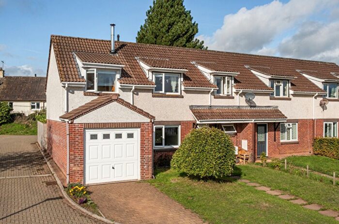 5 Bedroom Semi Detached House For Sale In Britton Close, Halberton, Tiverton, Devon, EX16