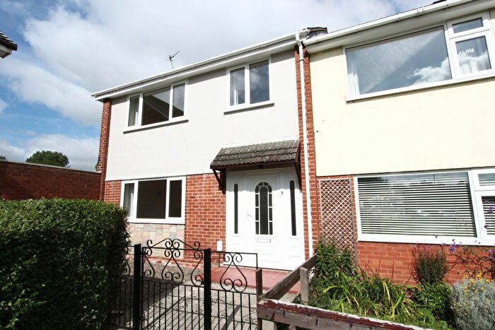3 Bedroom House To Rent In Kenilworth Court, Ellesmere Port, Cheshire, CH65