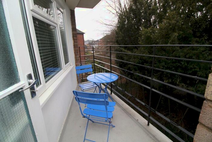 1 Bedroom Flat To Rent In Whinbush Road, Hitchin, SG5