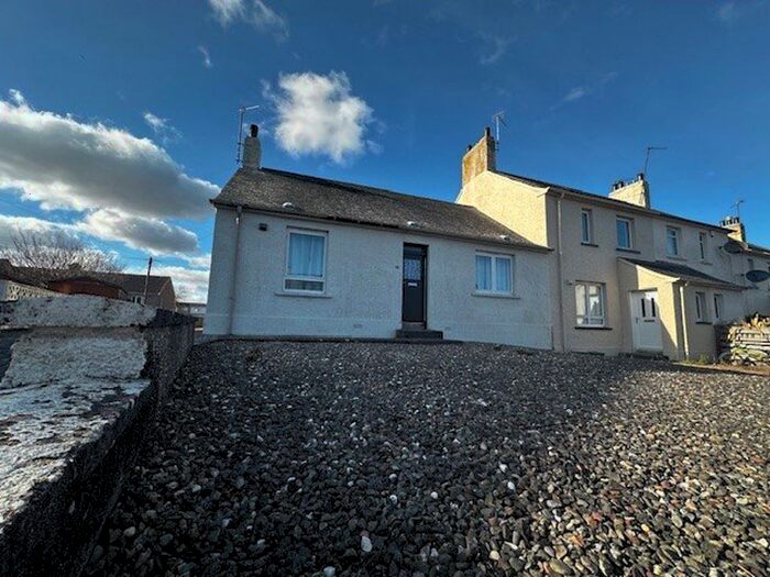2 Bedroom Detached House To Rent In Churchill Crescent, St. Andrews, KY16