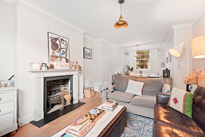 2 Bedroom Flat To Rent In Copenhagen Street, Angel, N1