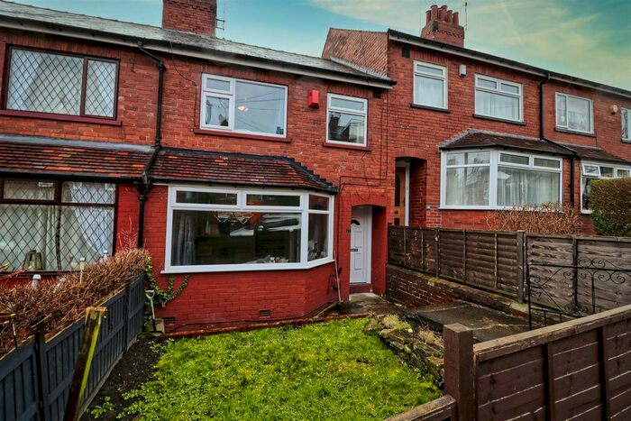 3 Bedroom Property To Rent In Christ Church View, Armley, Leeds LS12