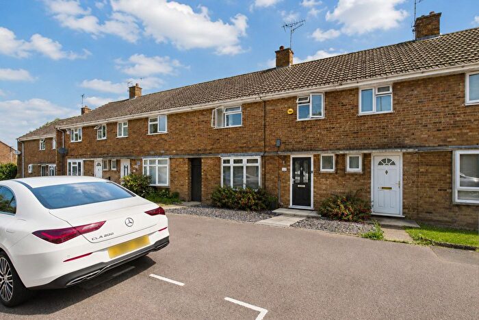 3 Bedroom Terraced House For Sale In Longlands, Hemel Hempstead, HP2