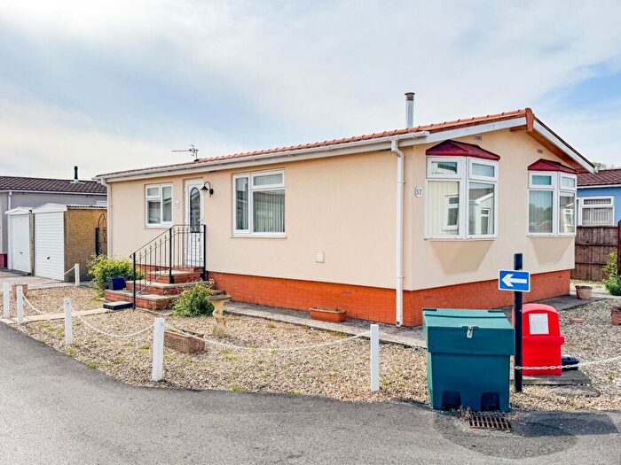 2 Bedroom Park Home For Sale In Avonsmere Residential Park, Stoke Gifford, Bristol, BS34