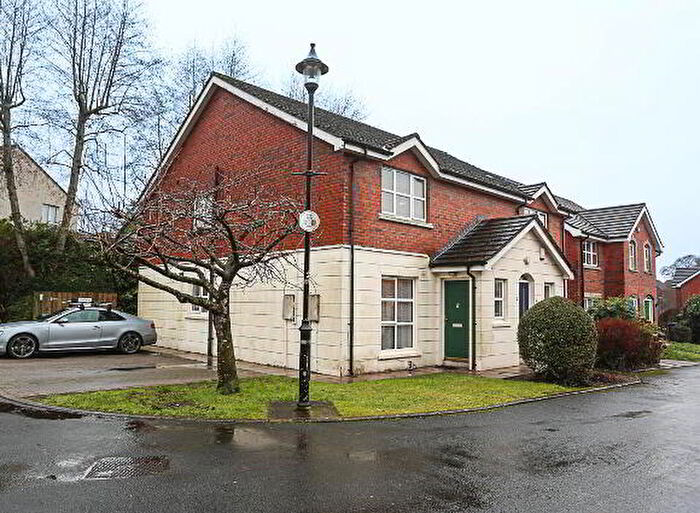 2 Bedroom Apartments For Sale In Richmond Close, Holywood, BT18