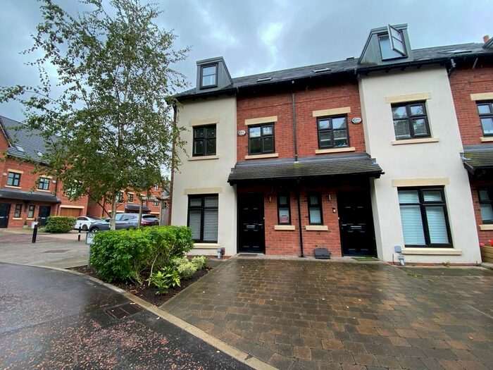 4 Bedroom Terraced House To Rent In Old Boatyard Lane, Worsley, M28