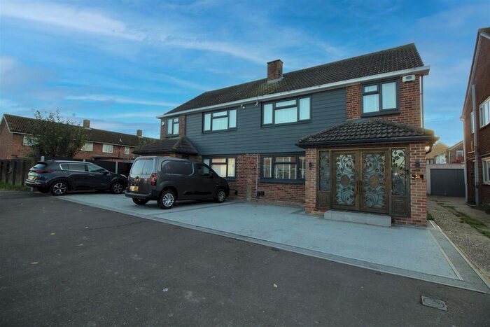 4 Bedroom Semi-Detached House To Rent In Hare Lane, Crawley, RH11