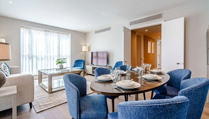 2 Bedroom Flat To Rent In Westferry Circus, Circus Apartments, Canary Wharf, E14