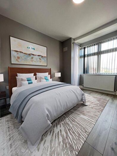 Property To Rent In Meadfield Road, Slough, SL3