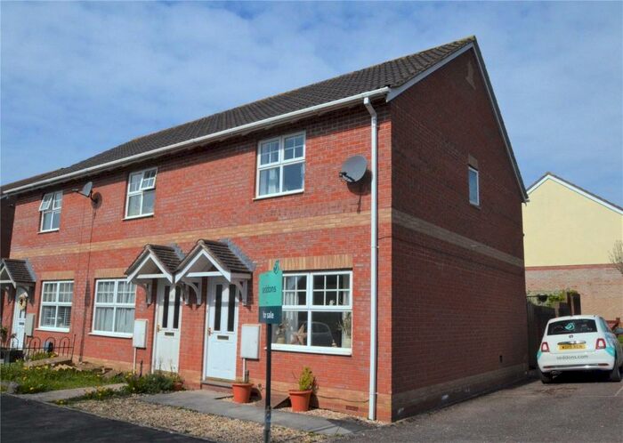 2 Bedroom Semi-Detached House To Rent In Goldfinch Grove, Cullompton, EX15