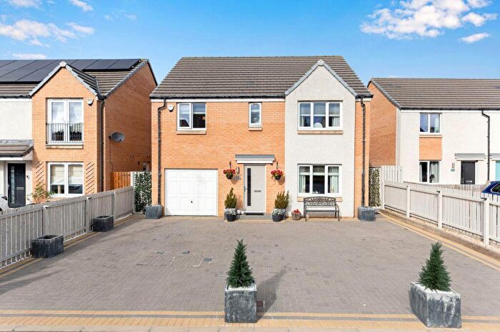 4 Bedroom Detached House For Sale In Lingerwood Lane, The Wisp, EH16