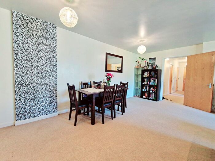 2 Bedroom Flat For Sale In Ealing Road, Trico House Ealing Road, TW8