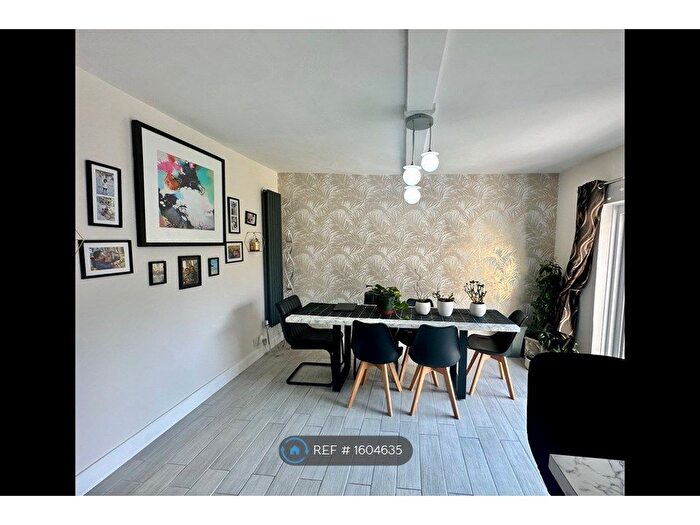 3 Bedroom Terraced House To Rent In Eden Park Avenue, Beckenham, BR3