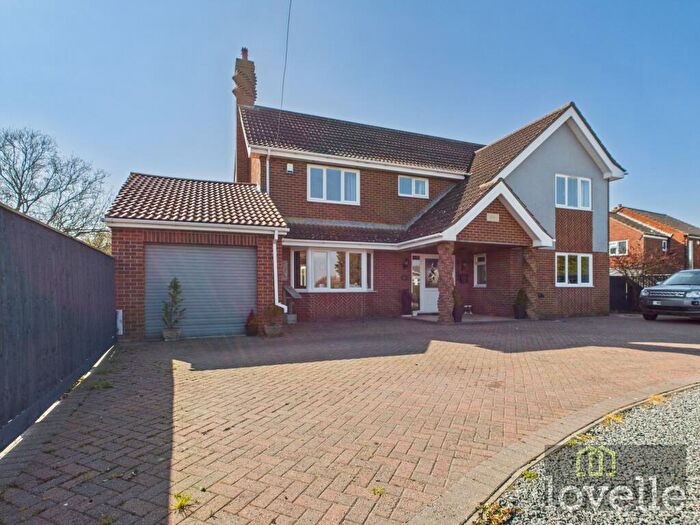 4 Bedroom Detached House For Sale In Church Lane, Mablethorpe, LN12